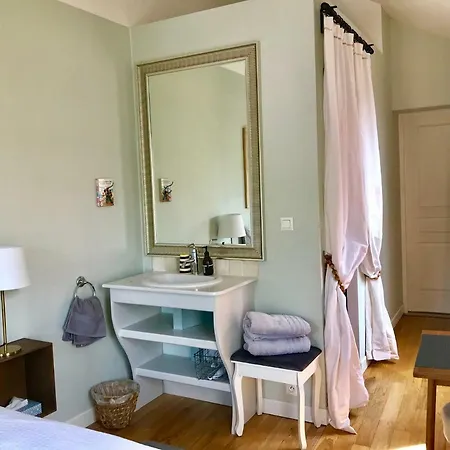 ゲストハウス Les Chambres D'amis De Fred Et Mand