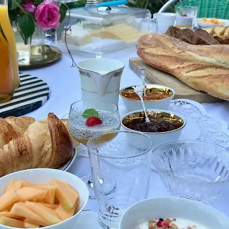 Les Chambres D'amis De Fred Et Mand * Онфлёр